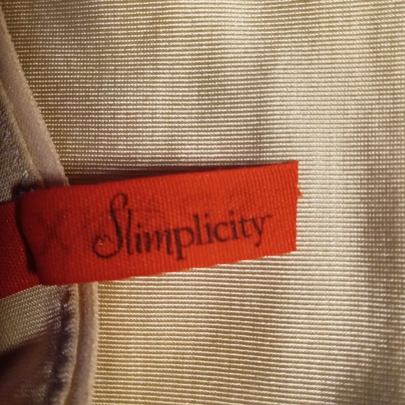 SPANX Soft Nude Camisole Stretch Tank Top Size US S - Picture 4 of 6